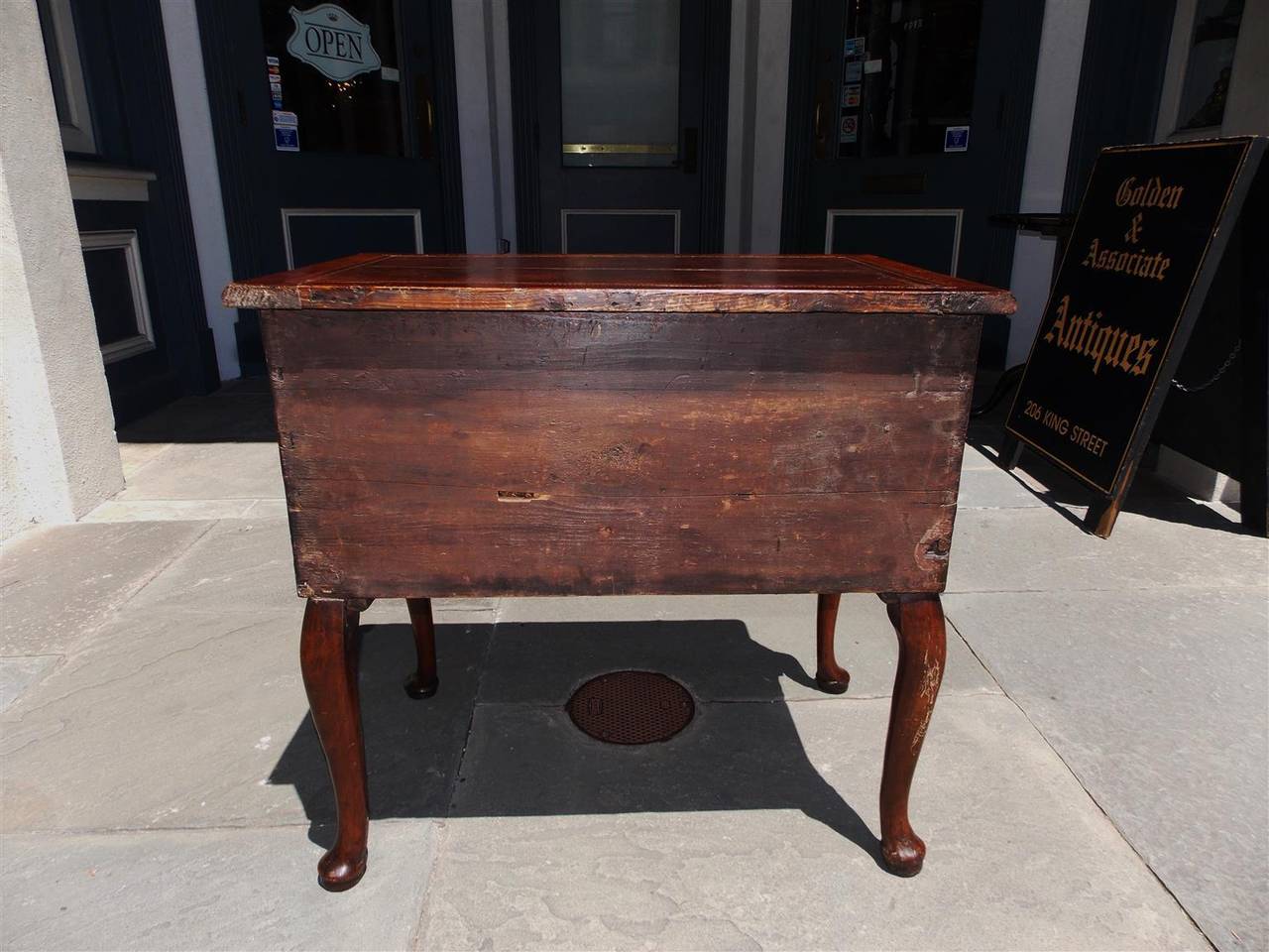 English Queen Anne Burl Walnut Leather Top Low Boy, Circa 1750 For Sale 2