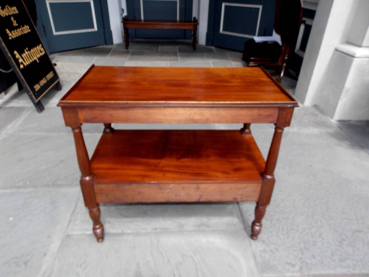 Early 19th Century American Walnut Two Tier One-Drawer Server, Circa 1820 For Sale