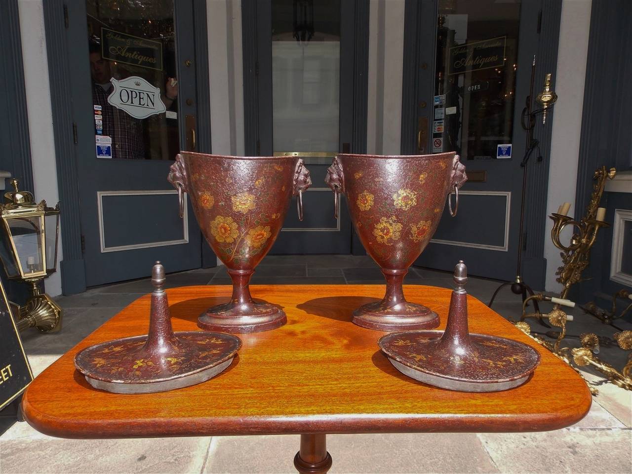 Pair of English Regency Tole Chestnut Urns, Circa 1810 For Sale 2