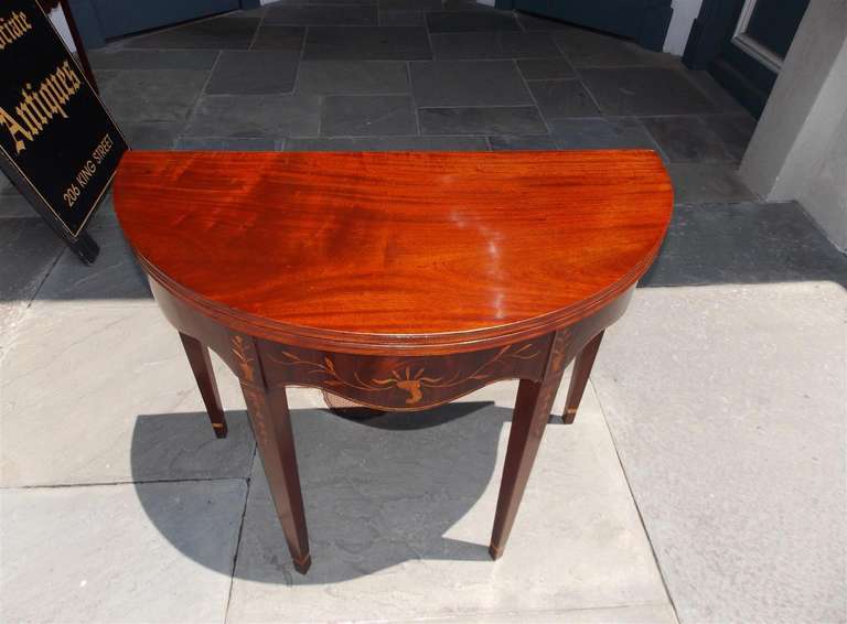 American Mahogany Demilune Inlaid Game Table, Circa 1780 In Excellent Condition For Sale In Hollywood, SC