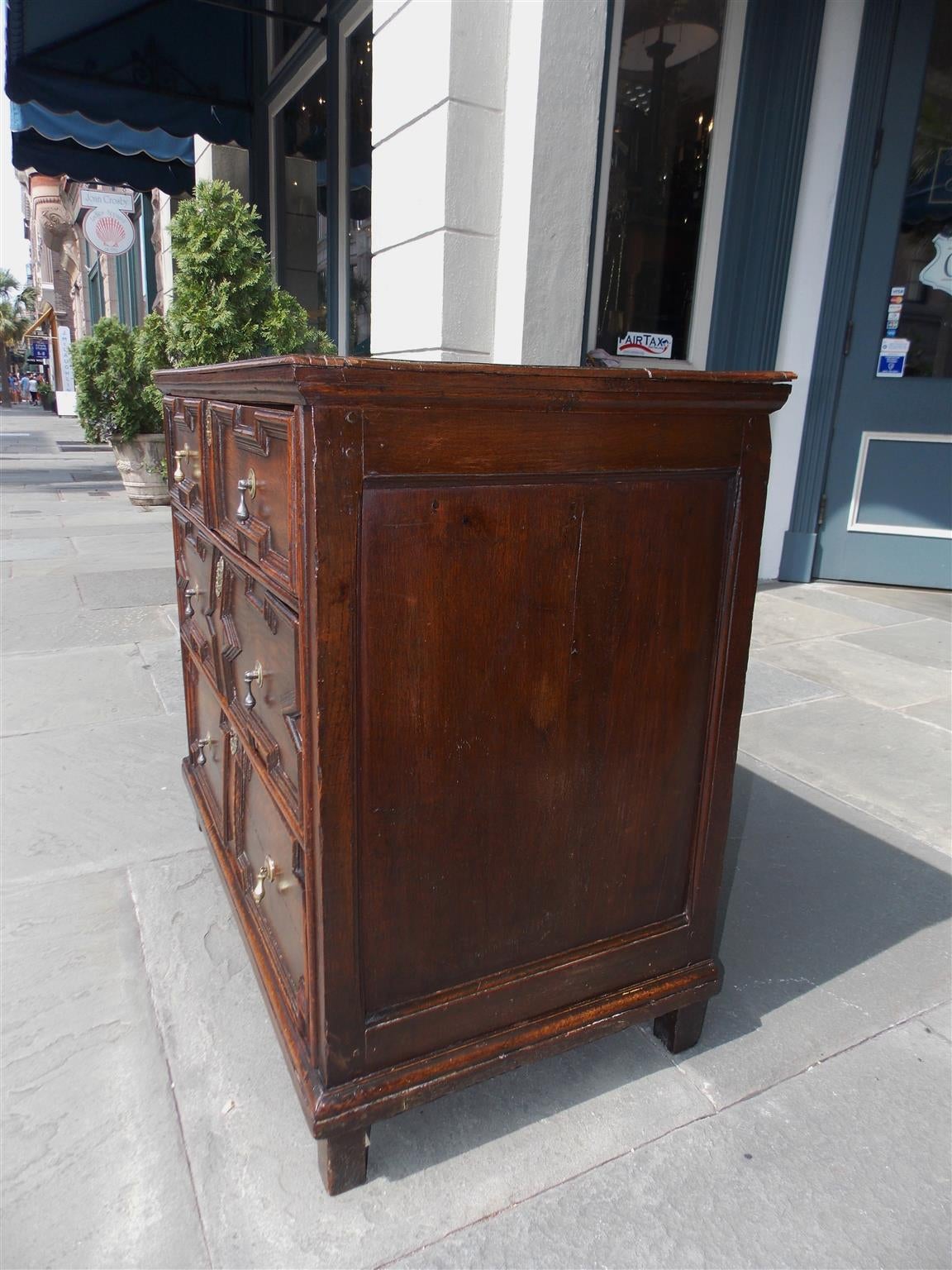 English Oak Three-Drawer Jacobean Chest of Drawers, Circa 1760 In Excellent Condition For Sale In Hollywood, SC