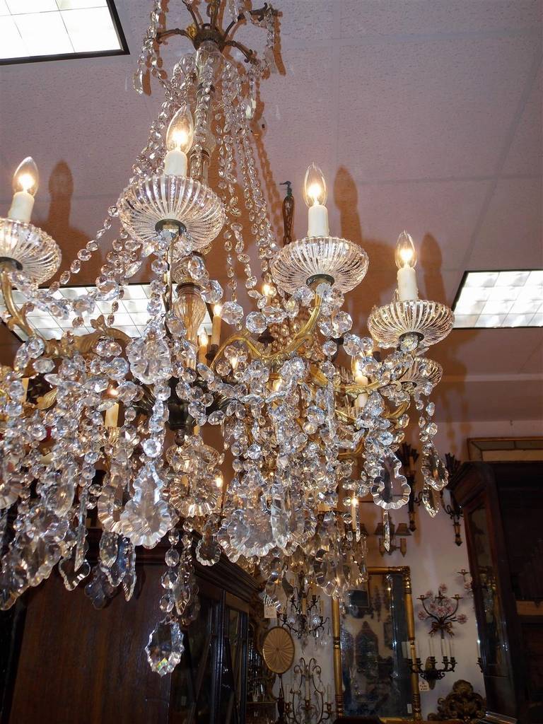 French Gilt Bronze and Crystal Chandelier. Circa 1820 3