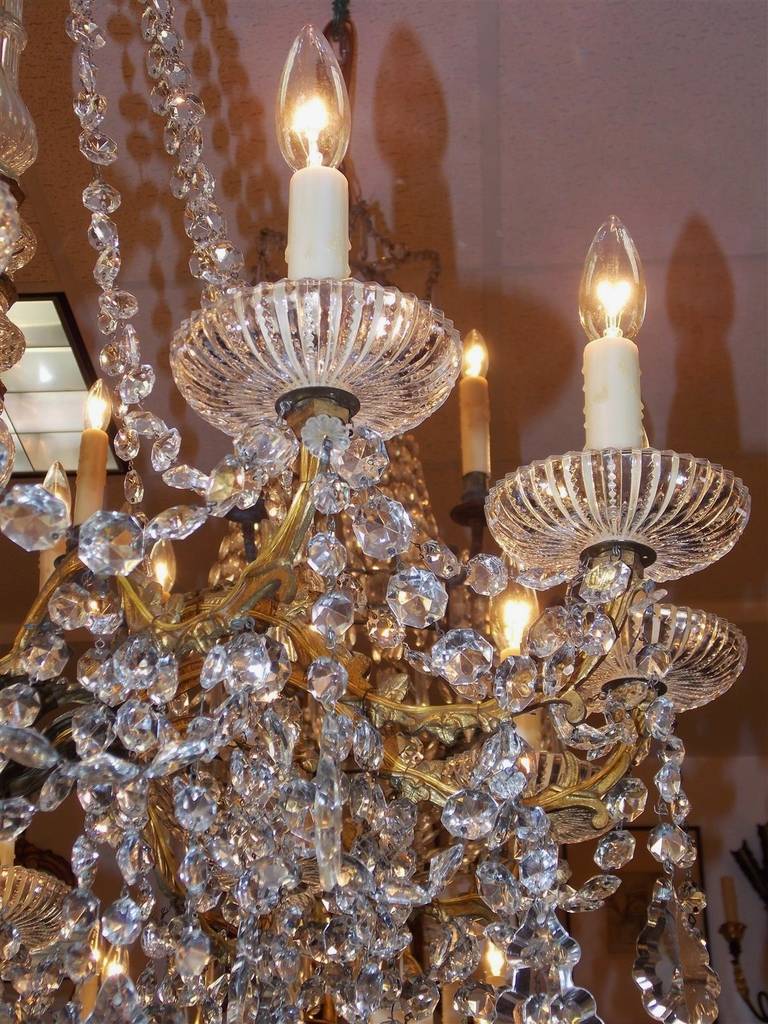 French Gilt Bronze and Crystal Chandelier. Circa 1820 4
