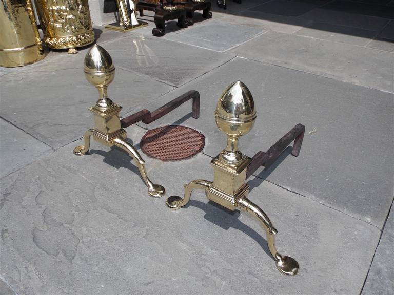 Pair of American Brass Acorn Andirons, Circa 1790, Philadelphia or Baltimore For Sale 3