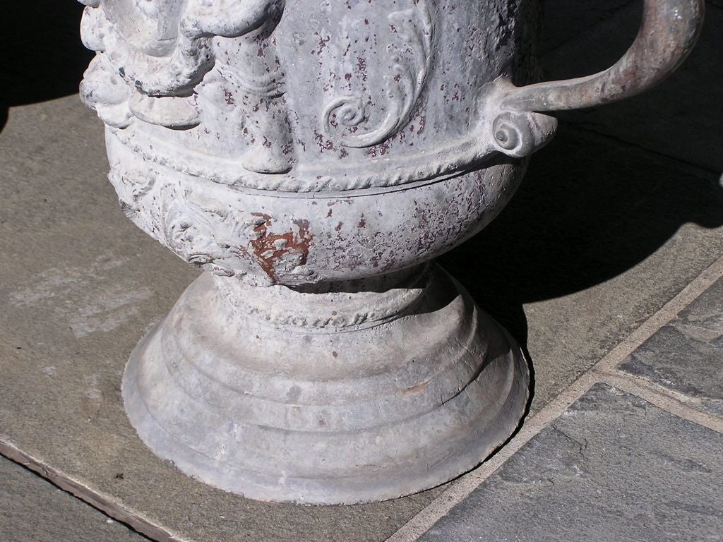 Pair of English Polychromed Lead Cherub Garden Urns, Circa 1790 4