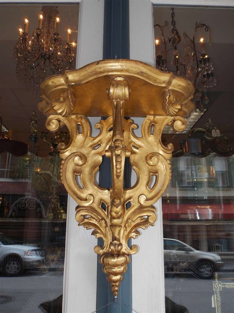 Pair of Italian Gilt Wall Brackets. Circa 1820 For Sale 1