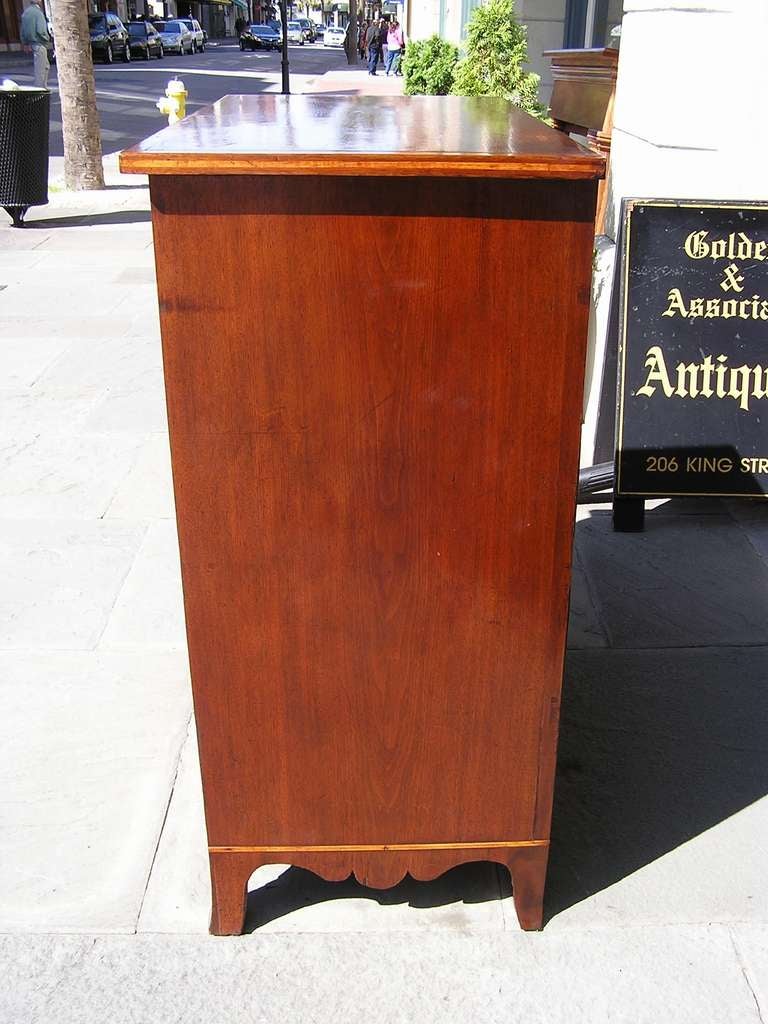 Cassettiera in noce americano in vendita 4