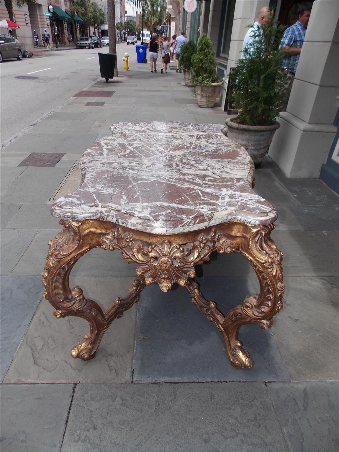 French Serpentine Marble-Top and Gilt Floral Center Table, Circa 1770 For Sale 1