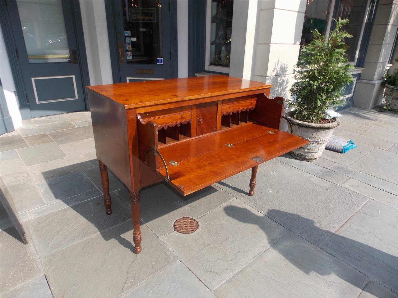 American Sheraton Cherry Hunt Board with Desk, Circa 1820 For Sale 1