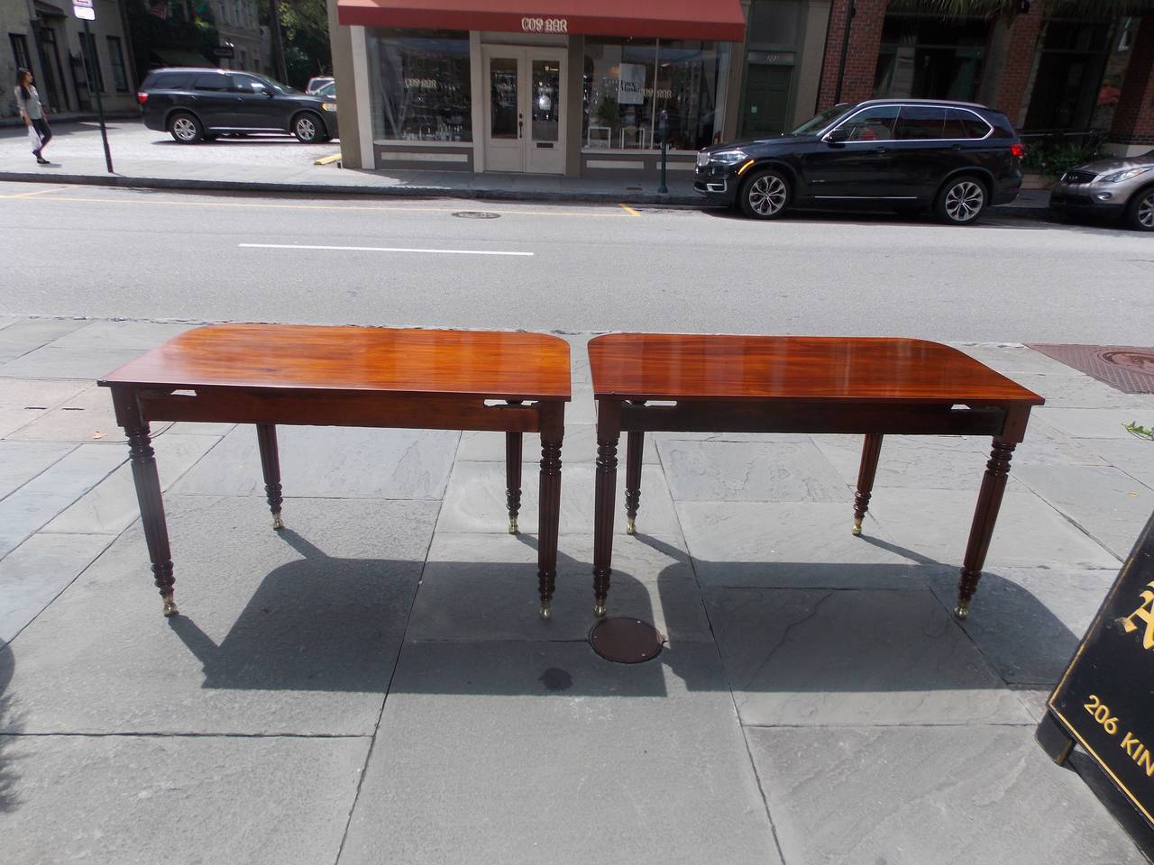 Pair of American Sheraton Mahogany Console Tables, New York. Circa 1815 For Sale 6