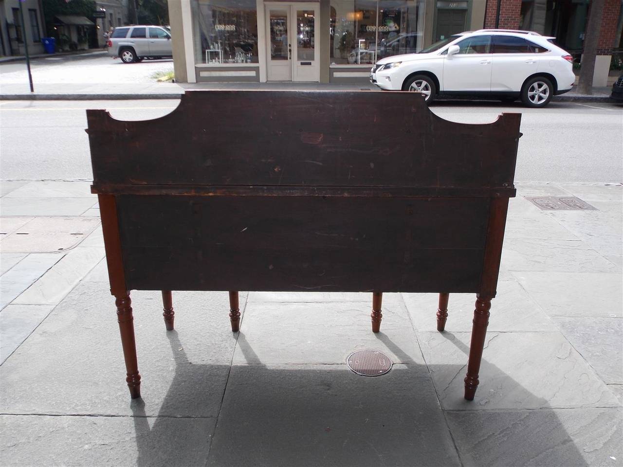 Englisches Regency-Sideboard aus Mahagoni mit Tambourplatte, um 1810 im Angebot 5