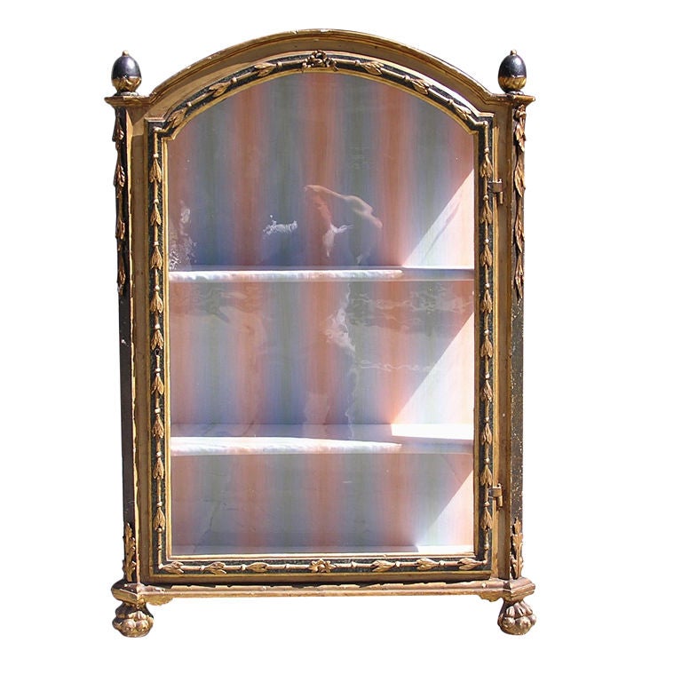 Italian Neoclassical Painted and Gilt Wood Arched Glass Display Case, Circa 1790 For Sale