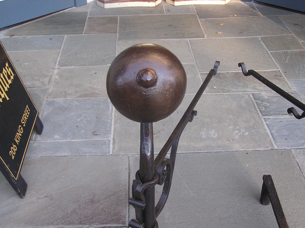 Hammered Pair of American Wrought Iron Ball Top Andirons with Penny Feet. Circa 1780 For Sale
