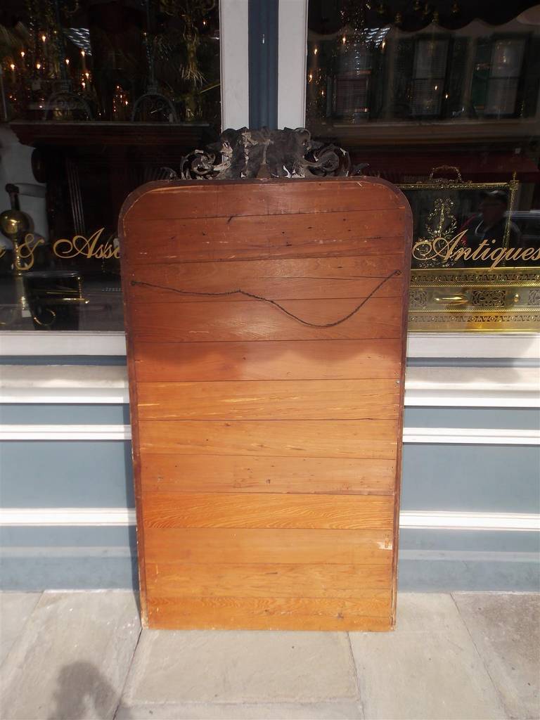 French Gilt Carved Wood Cherub Wall Mirror. Circa 1790 For Sale 4
