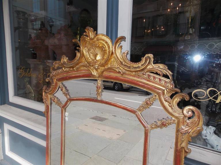 French Gilt Carved Wood and Red Lacquer Floral Wall Mirror, Circa 1780 In Excellent Condition In Hollywood, SC