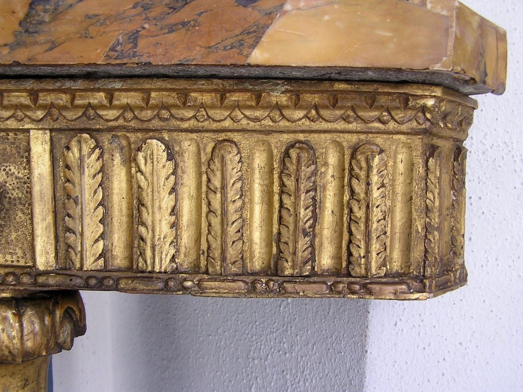 Pair of English Gilt and Marble Corner Consoles For Sale 3