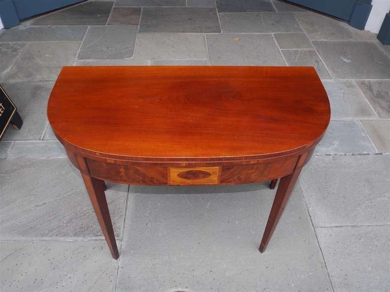 American Mahogany Game Table.  Circa 1790-1800 In Excellent Condition In Hollywood, SC