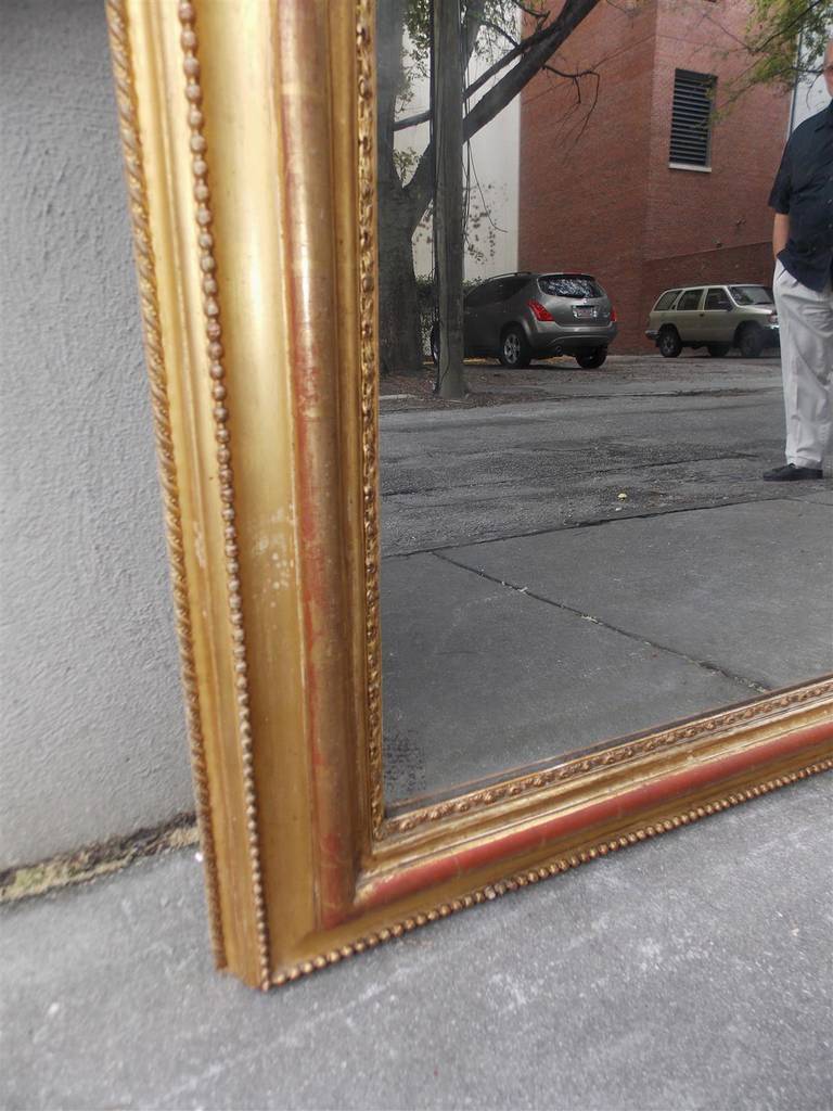 French Gilt Carved Wood and Gesso Wall Mirror, Circa 1820 In Excellent Condition For Sale In Hollywood, SC