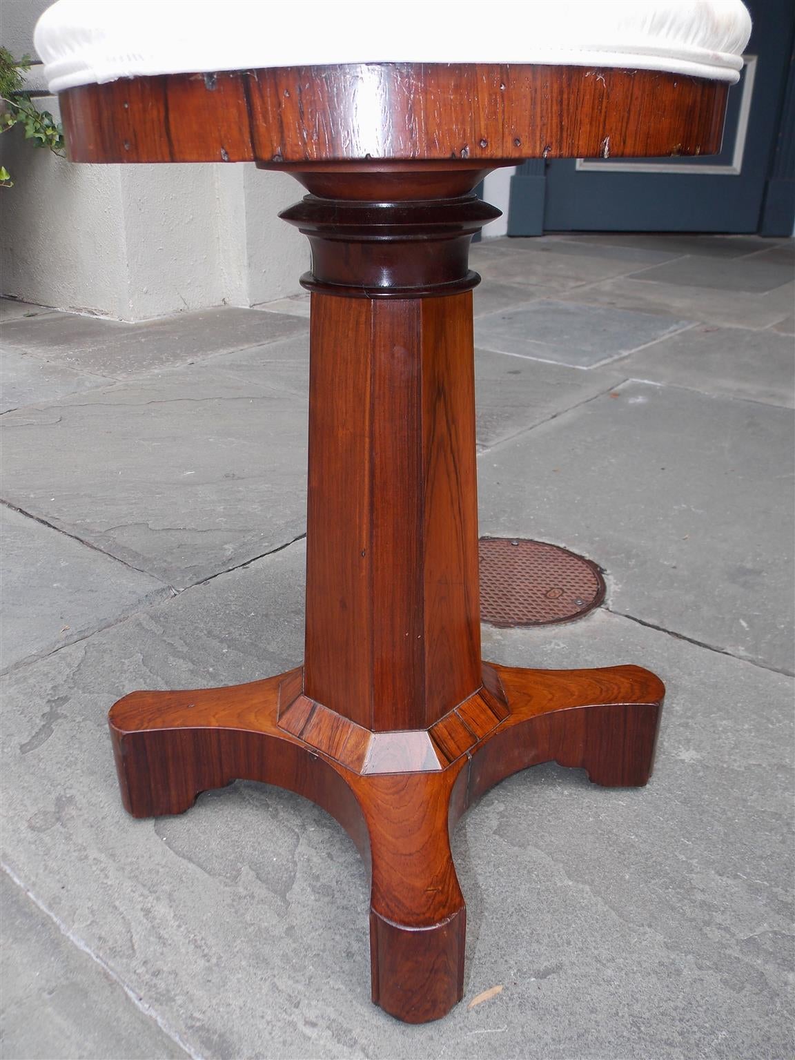 American Empire American Kings Wood Octagonal Pedestal Harp / Piano Stool.  Circa 1830 For Sale