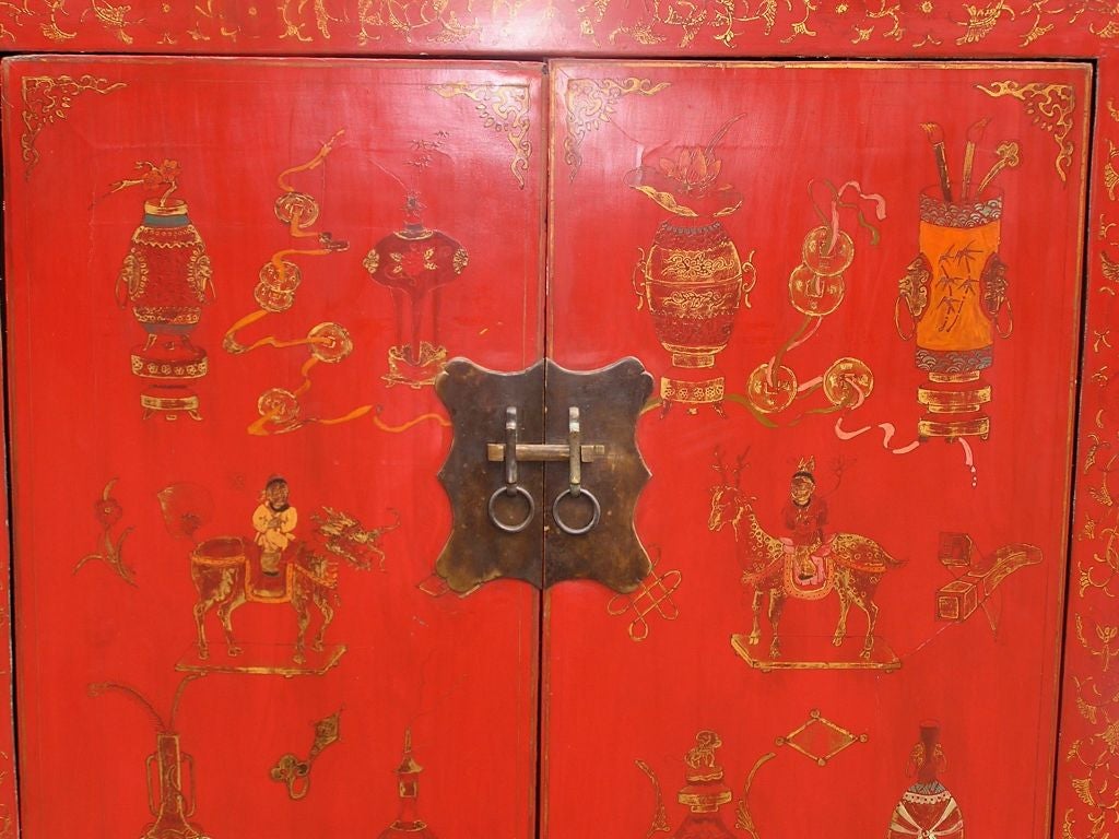 English Chinoiserie Painted Cabinet For Sale 2
