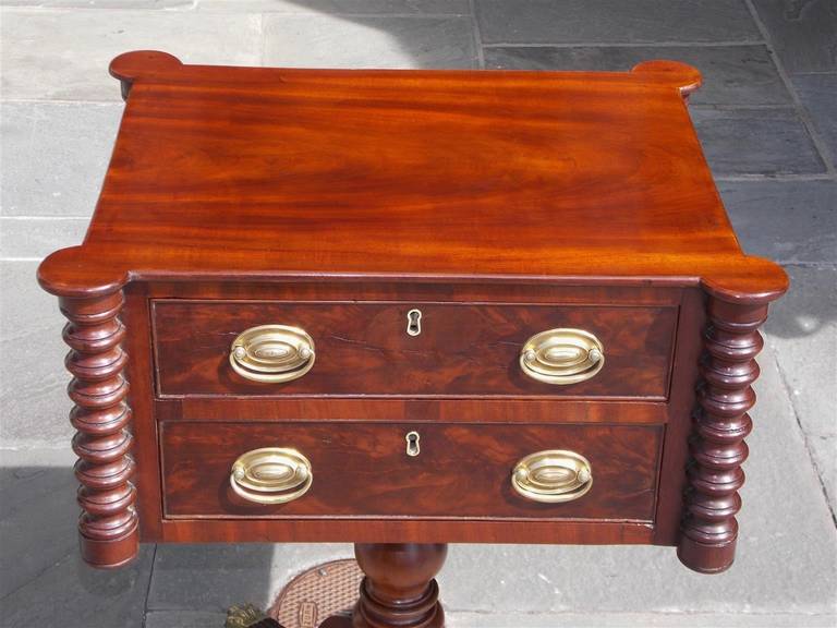 19th Century American Mahogany Two-Drawer Work Table, Boston, Circa 1810 For Sale