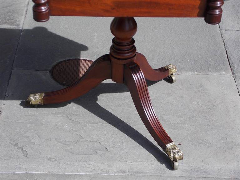 American Mahogany Two-Drawer Work Table, Boston, Circa 1810 For Sale 4