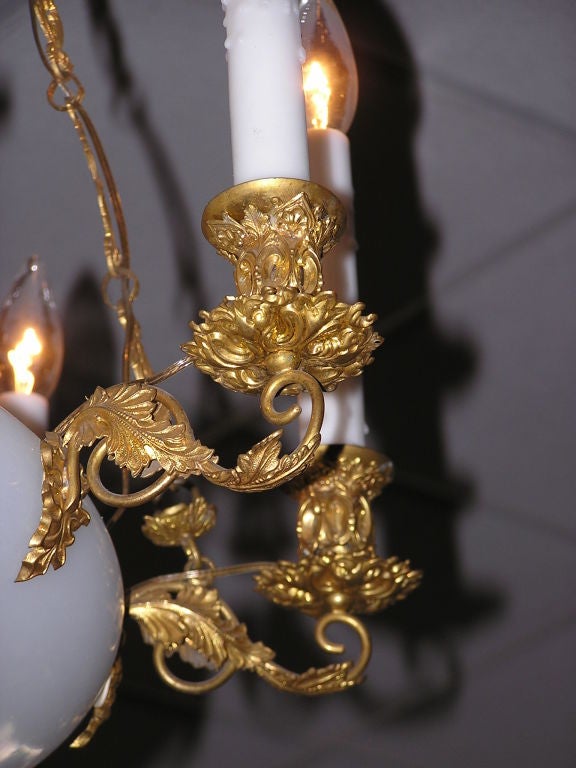 French Opaline and Gilt Bronze Chandelier For Sale 2