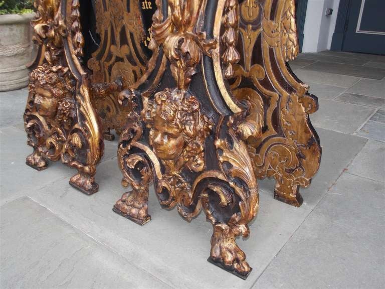Pair of Italian Painted and Gilt Pedestals. Circa 1770 For Sale 2