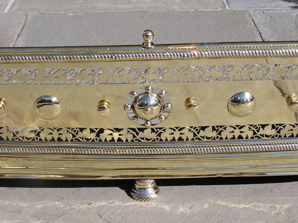 Late 18th Century English Brass Fireplace Fender. 18th Century