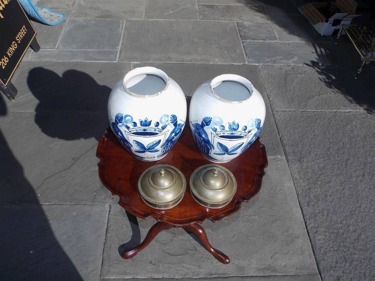 Pair of Dutch Hand-Painted and Glazed Tobacco Jars, Circa 1770 5