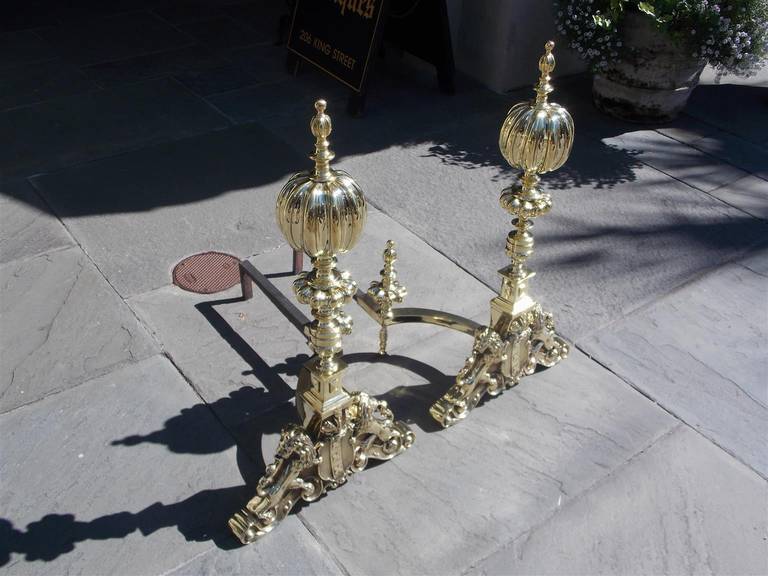 Pair of English Period Regal Fluted Ball Top and Lion Andirons, Circa 1820 In Excellent Condition For Sale In Hollywood, SC