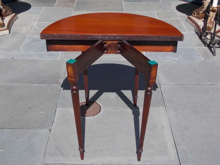 Amerikanisches Mahagoni-Demi-Lune  Spieltisch. Um 1810 im Angebot 5
