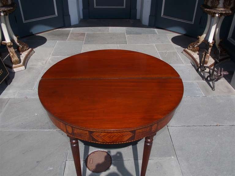Amerikanisches Mahagoni-Demi-Lune  Spieltisch. Um 1810 im Angebot 1
