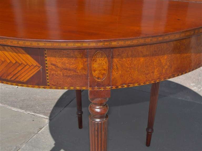 Amerikanisches Mahagoni-Demi-Lune  Spieltisch. Um 1810 im Angebot 3
