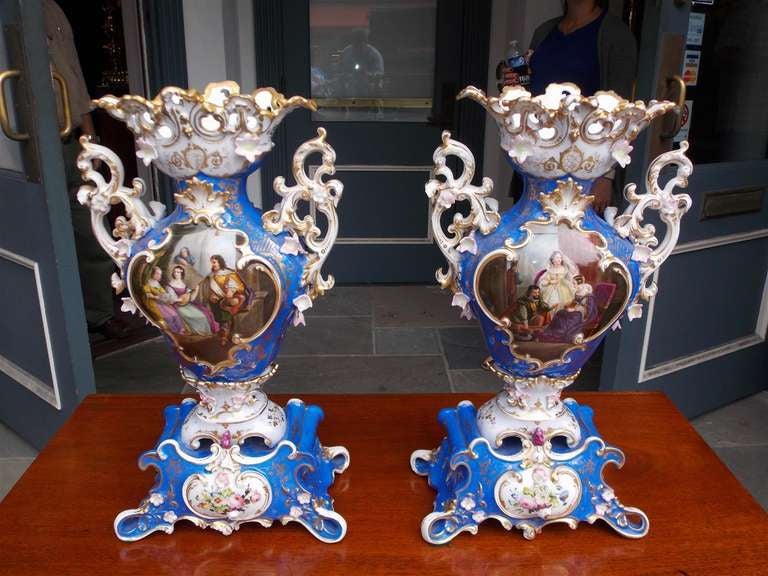 Pair of French Old Paris Decorative Vases.  Circa 1850 For Sale 2