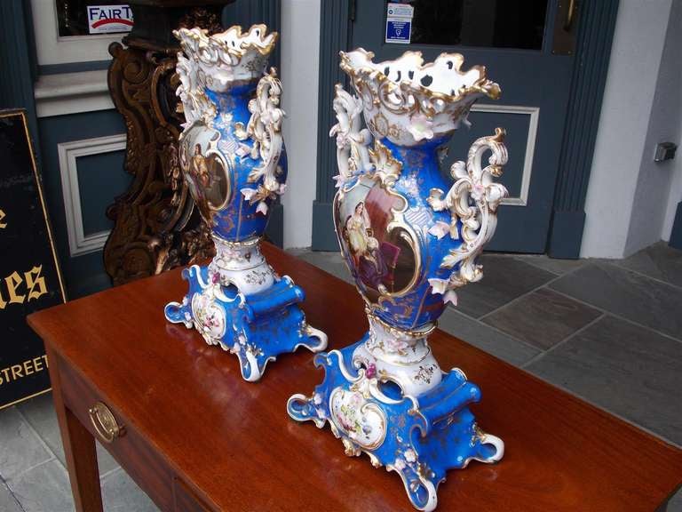 Pair of French Old Paris Decorative Vases.  Circa 1850 For Sale 3