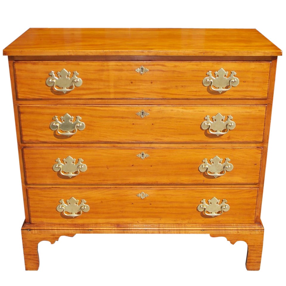 American Black Gum Graduated Chest of Drawers.  Circa 1780 For Sale