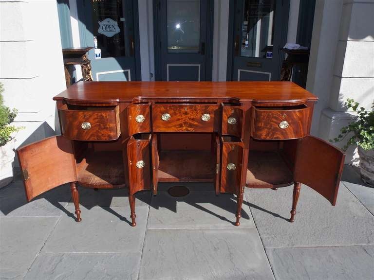 American Mahogany Sideboard.  Boston, Circa 1800 2