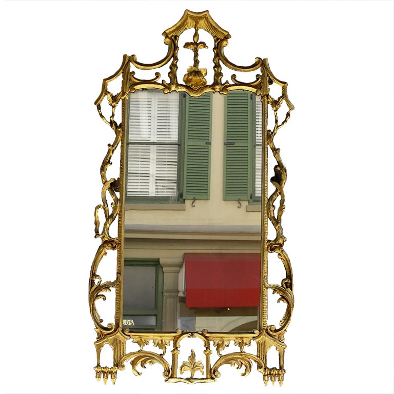 Miroir à fleurs doré italien en vente