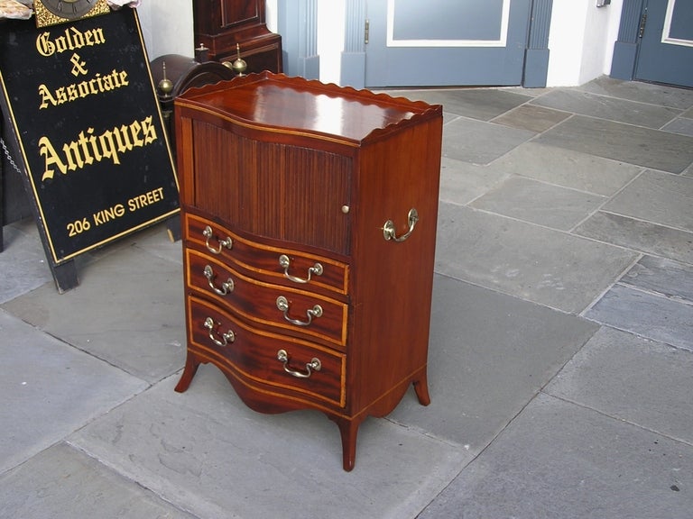 English Mahogany Tambour Chest In Excellent Condition For Sale In Hollywood, SC