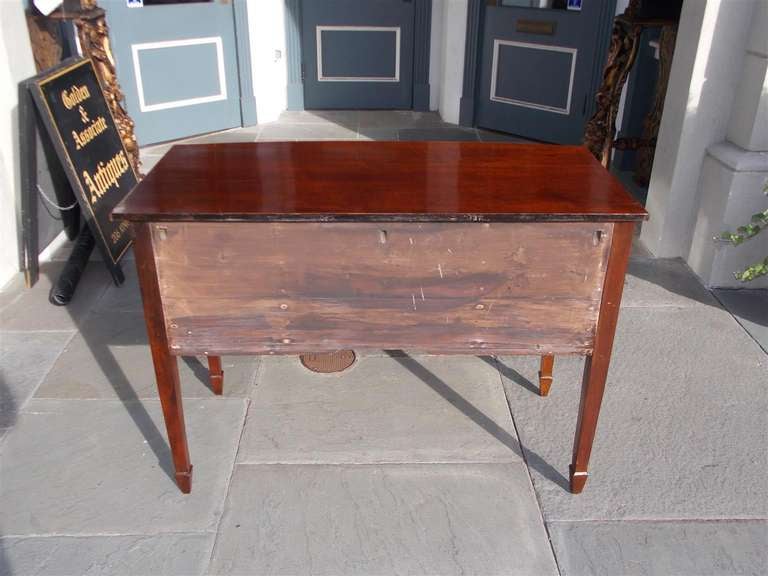 Tavola da brandy inglese in mogano con fronte ad arco, circa 1810 in vendita 3