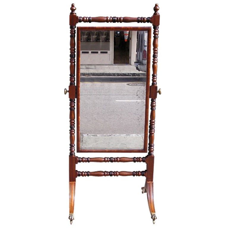 Specchio chevale inglese Regency in mogano ebanizzato. Circa 1810