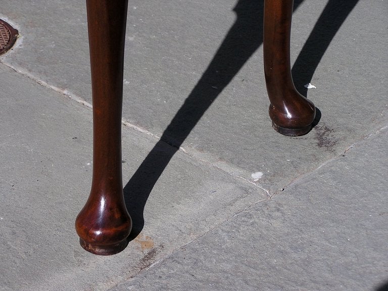 English Queen Anne Cuban Mahogany Acanthus Foliage Games Table w/ Pad Feet, 1750 In Excellent Condition For Sale In Charleston, SC