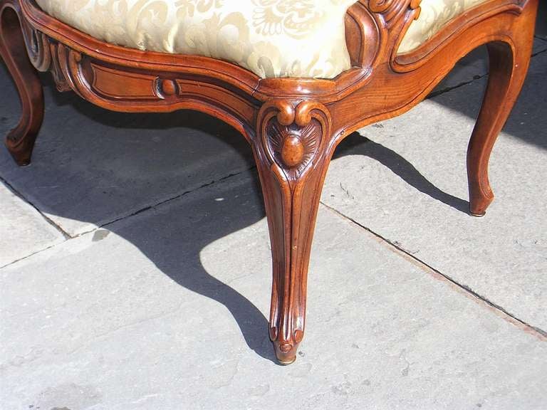 Set of Four Italian Walnut Bergere Chairs, Circa 1790 For Sale 5