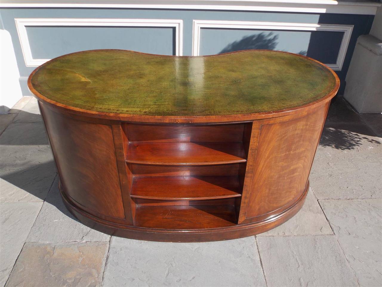 American Regency Walnut Leather Top Kidney Desk, Circa 1780 2