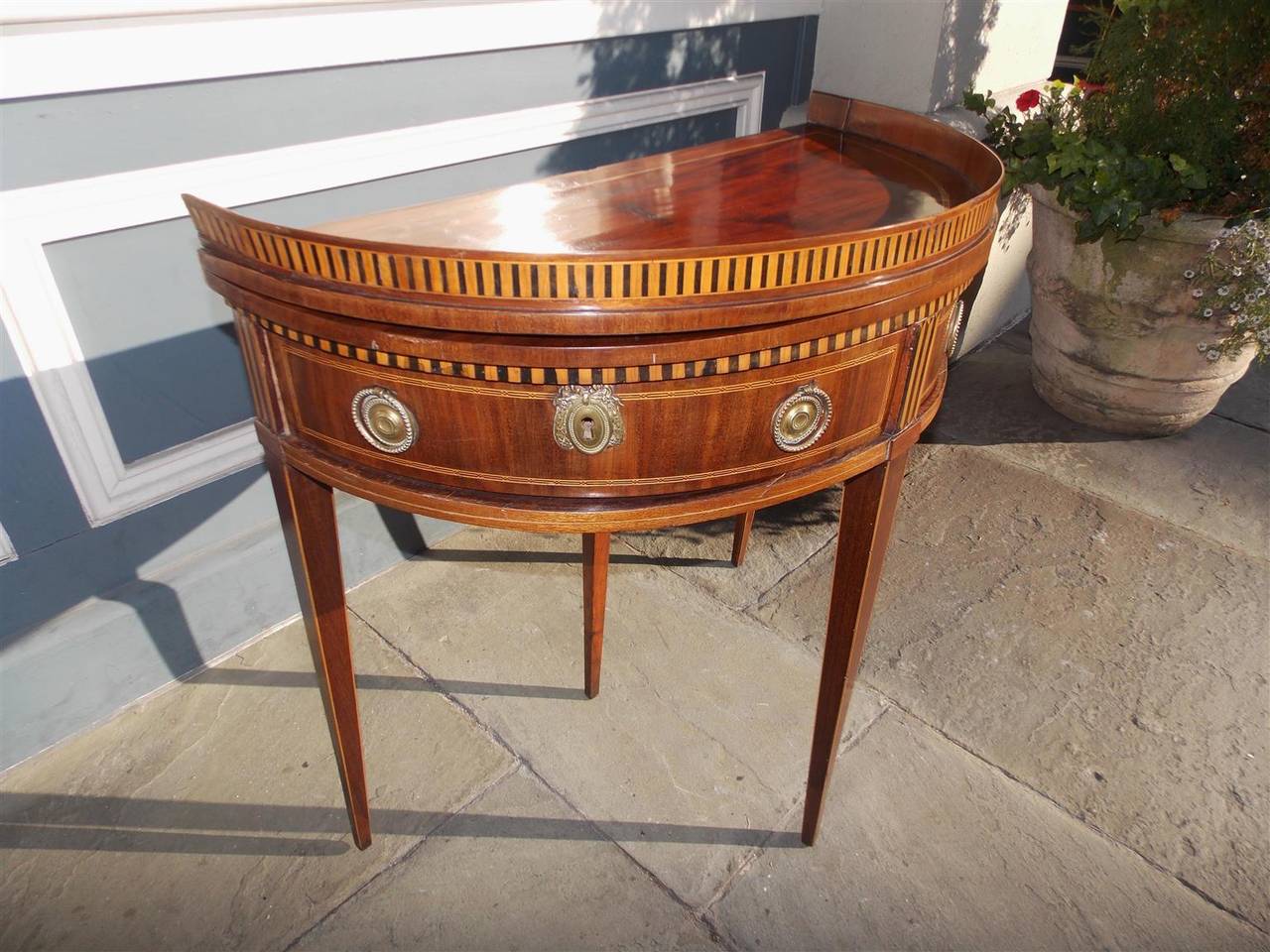 Italian Mahogany Inlaid Demi-lune Game Table.  Circa 1790 For Sale 4