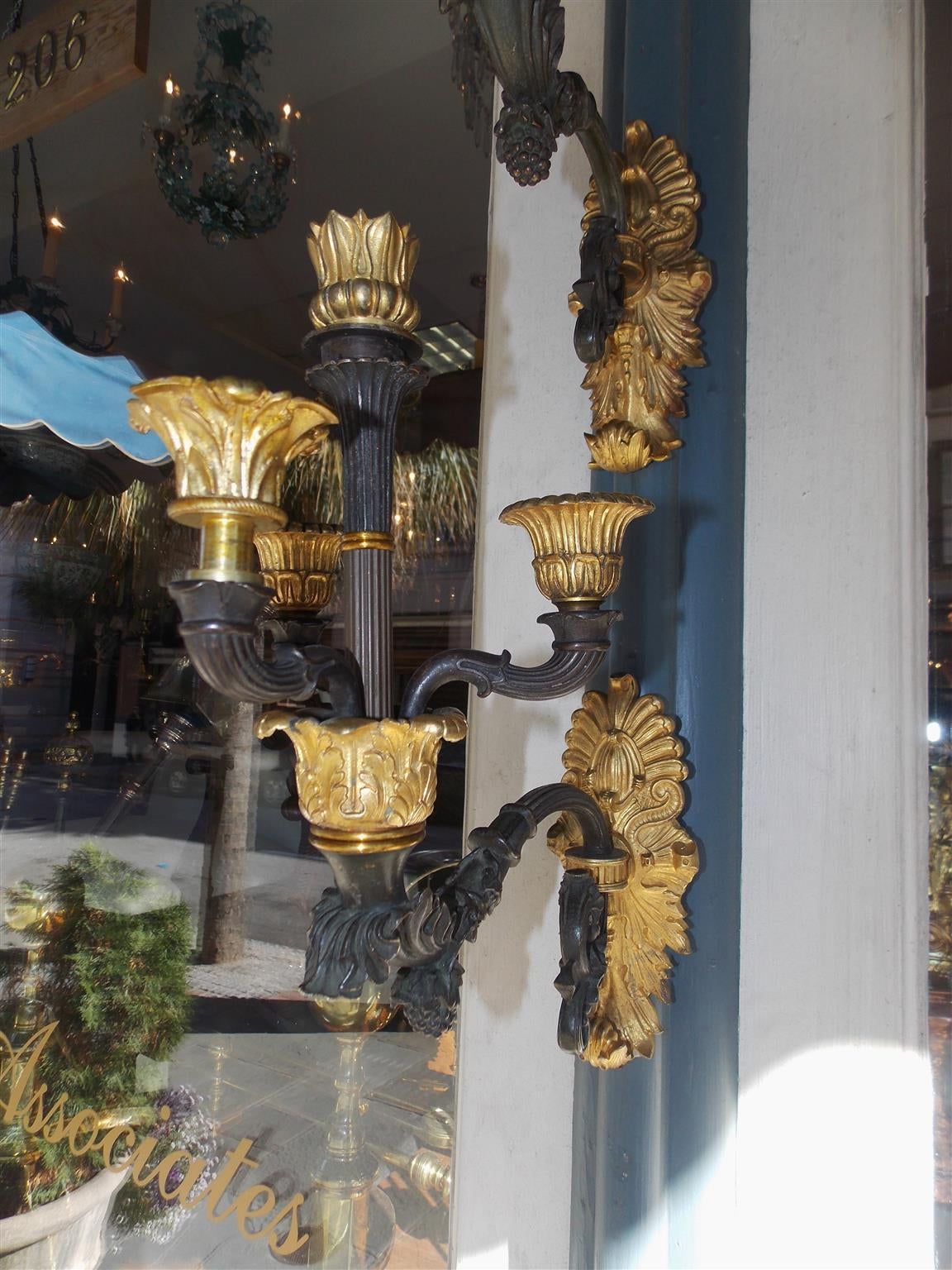 Pair of French Gilt Bronze Floral Sconces, Circa 1810 For Sale 1
