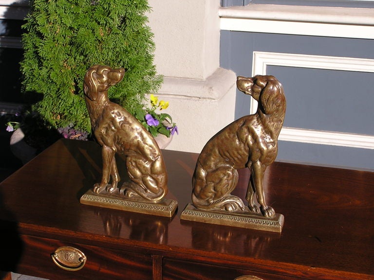 Pair Of American Brass Dog Doorstops / Book Ends. Circa 1870 In Excellent Condition For Sale In Charleston, SC
