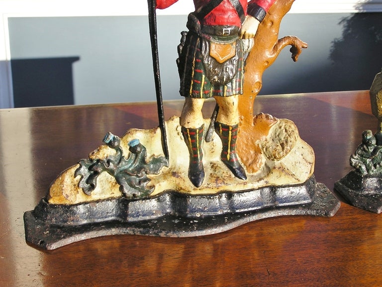 Pair of Scottish Highlander Doorstops In Excellent Condition In Hollywood, SC