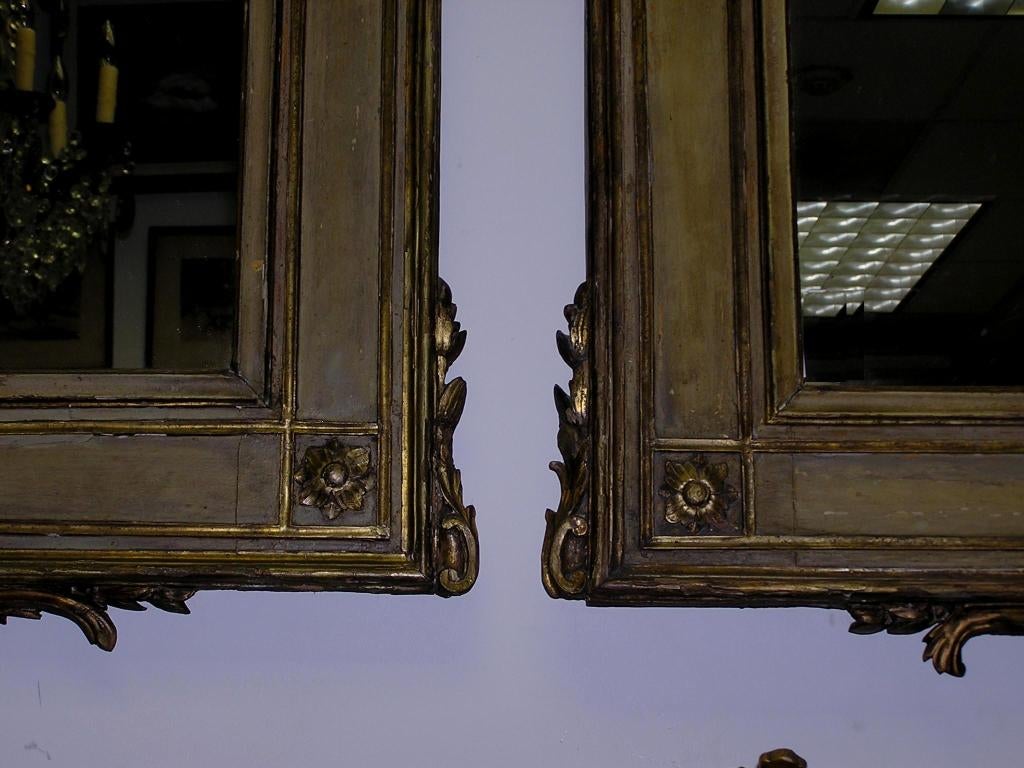 Pair of Italian Gilt and Painted Floral Wall Mirrors. Circa 1790 2